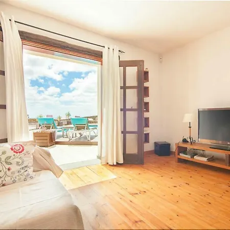 فيلة Vista Mar Mácher